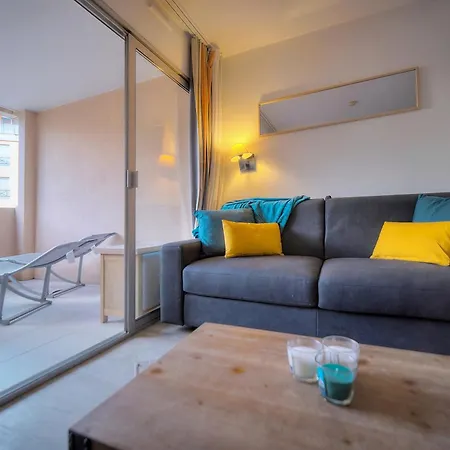 Les Cinq - 2 Min Mer - Piscine - Terrasse - Vca Cannes